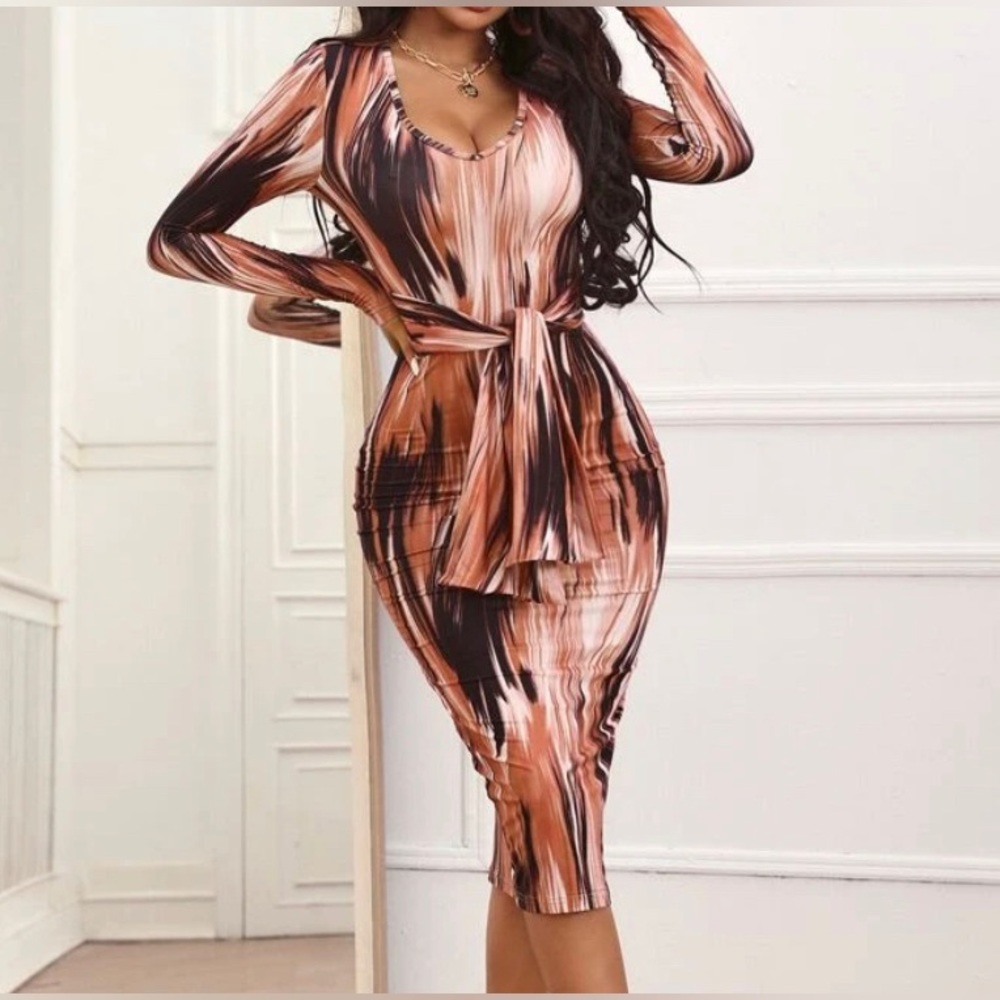 SHEIN| BRUSH PRINT BODYCON DRESS| SIZE: LARGE